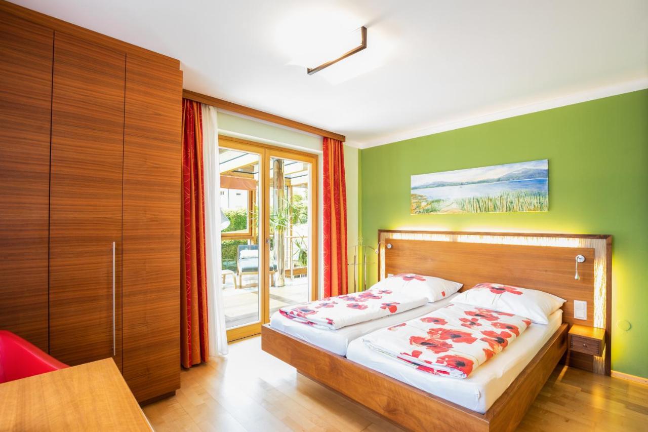 Haus Bergblick Hotel Fuschl am See Bagian luar foto